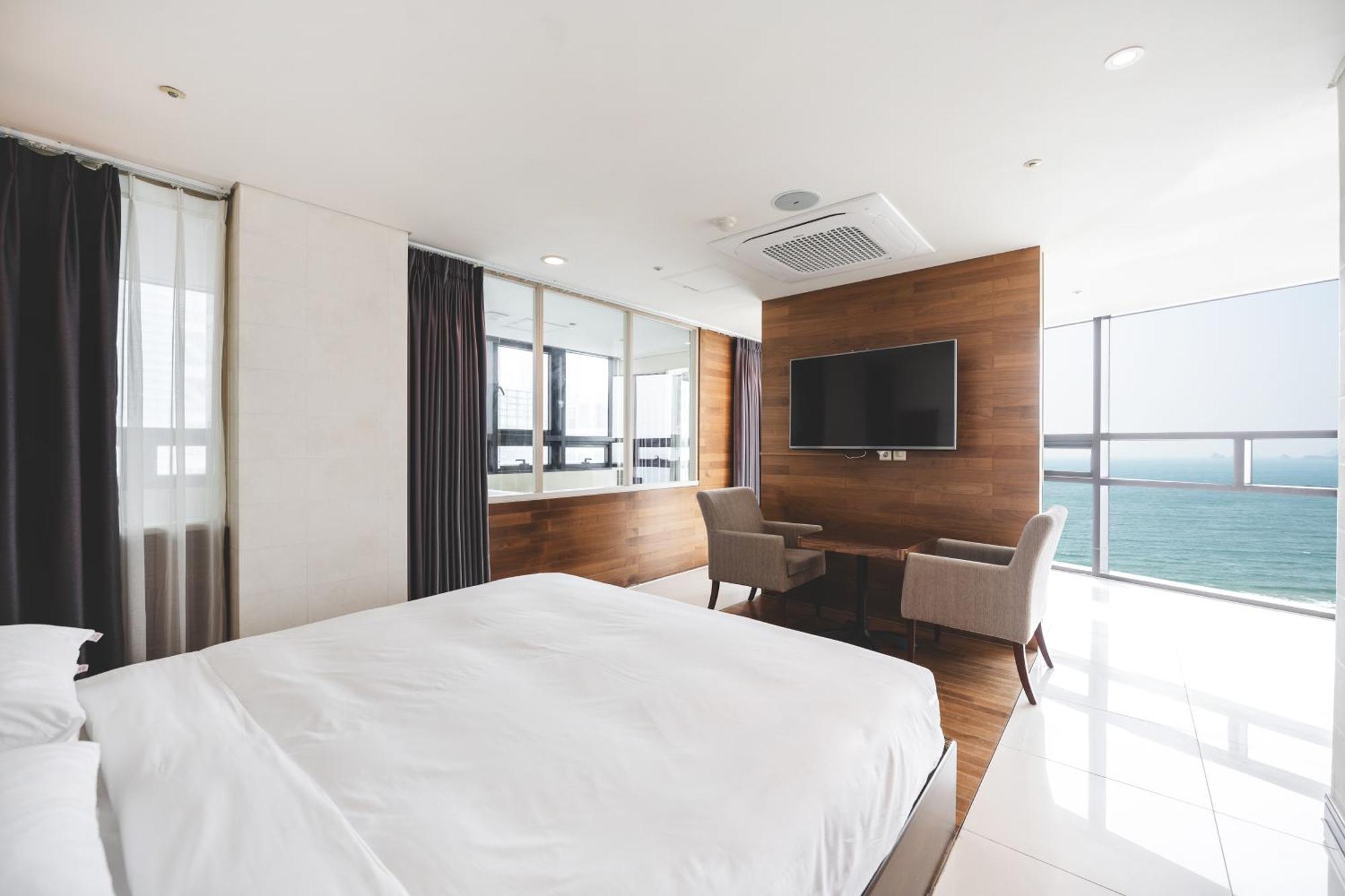 Sunset Hotel Busan Rum bild