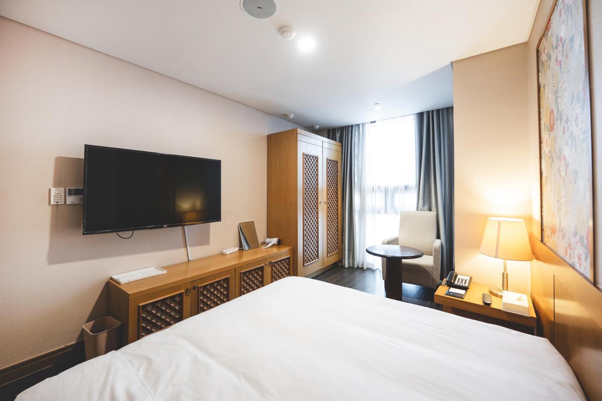 Sunset Hotel Busan Rum bild