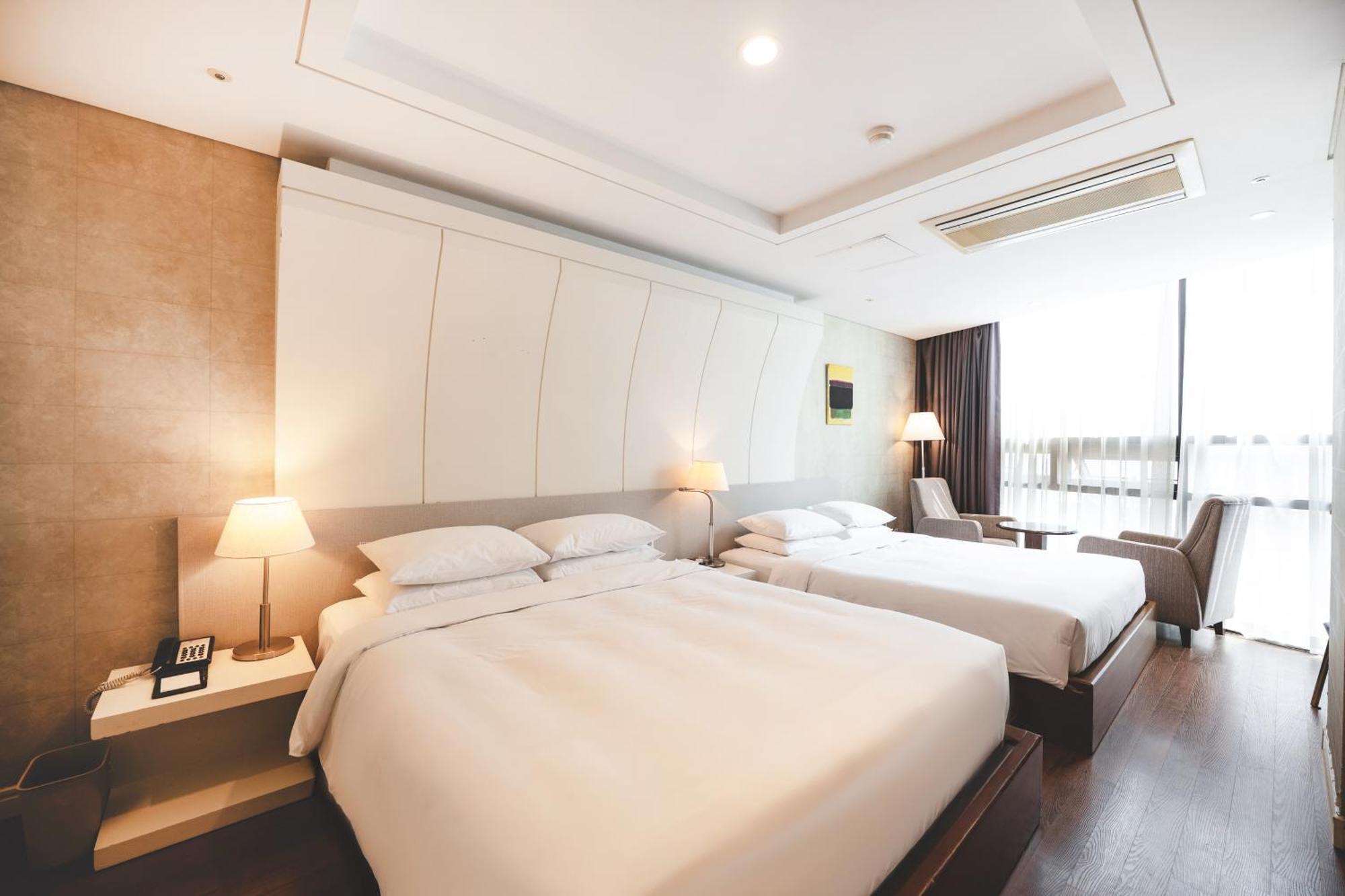 Sunset Hotel Busan Rum bild