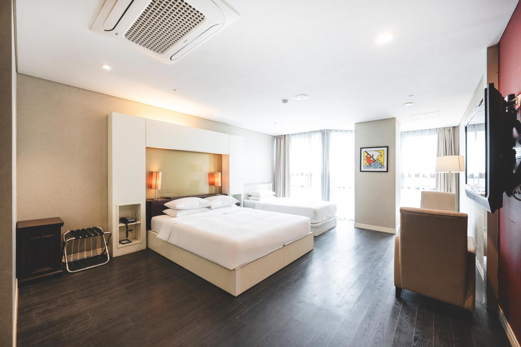 Sunset Hotel Busan Rum bild